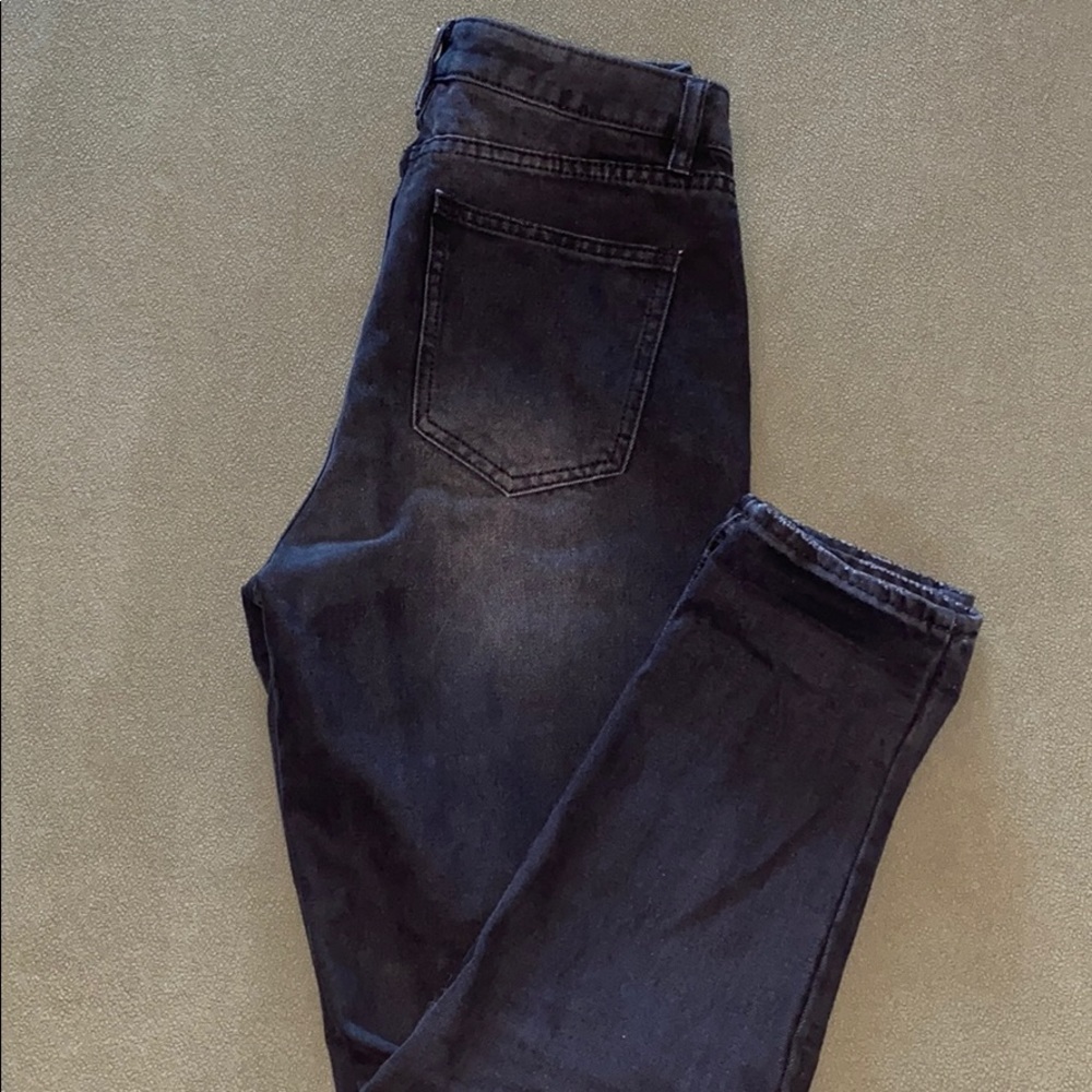 Black boyfriend jeans
